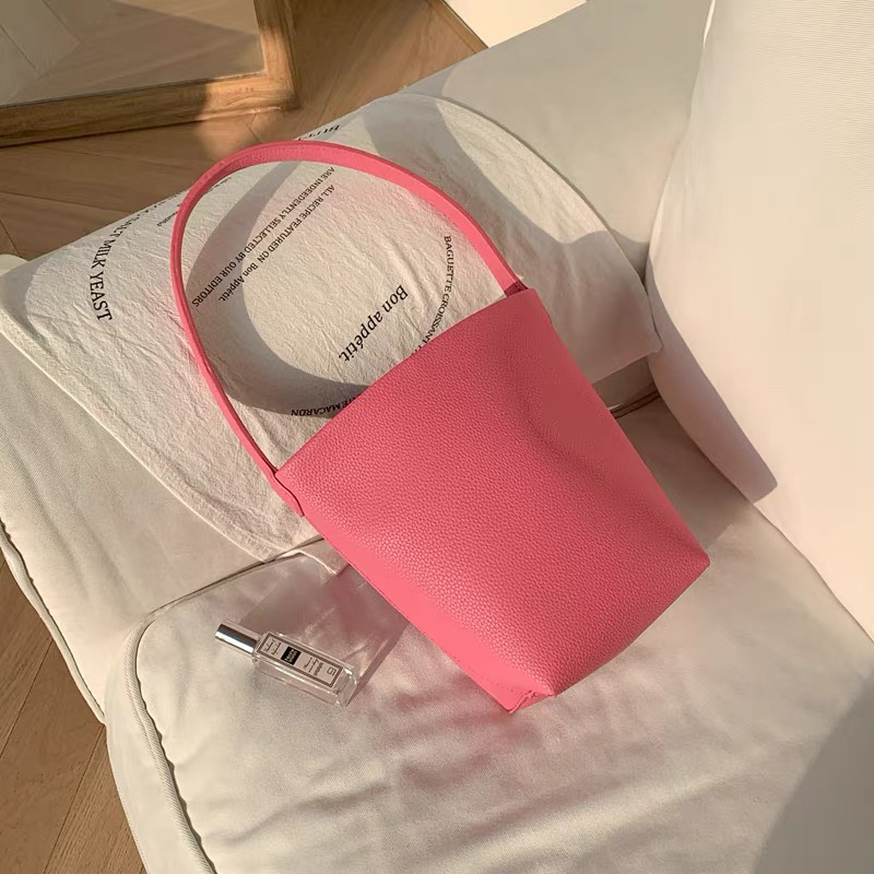 Store Faded Minimalist Leather Bucket Bag - Chic Vibrant Shoulder Bag with Inner Pouch - Faded